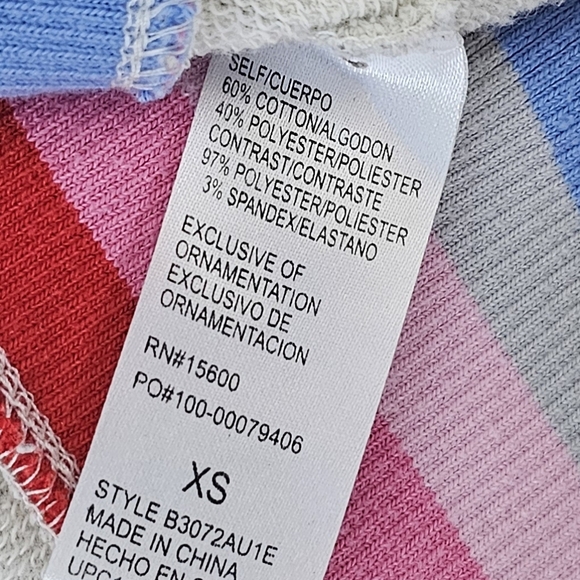 DEMOCRACY | COTTON BLEND CROPPED SLEEVE DOUBLE V NECKLINE SWEATSHIRT PUL… - Picture 14 of 16